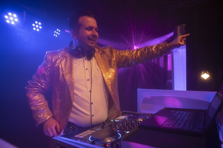 Musikwünsche auf eurer Hochzeitsfeier – so entsteht euer ganz persönlicher Soundtrack<br />
Von DJ Sven Wiggermann – Hochzeits- & Event-DJ aus NRW